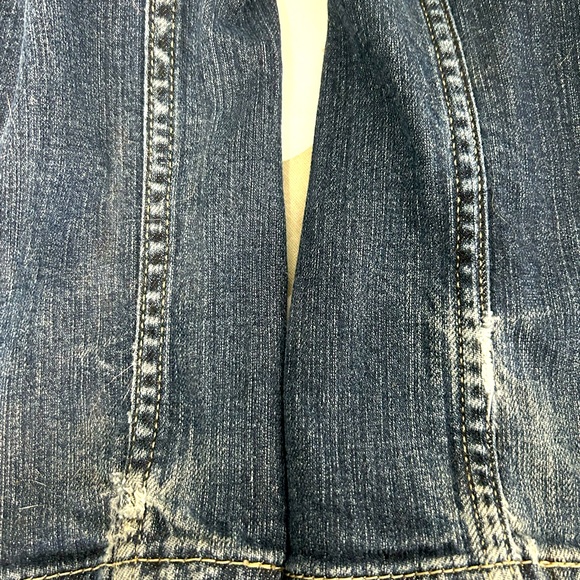 Levi ‘s 511 Slim Style Medium Wash Jeans - Picture 7 of 7